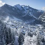 For 4 People In Châtel