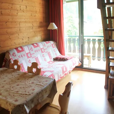 Appartement For 4 People In